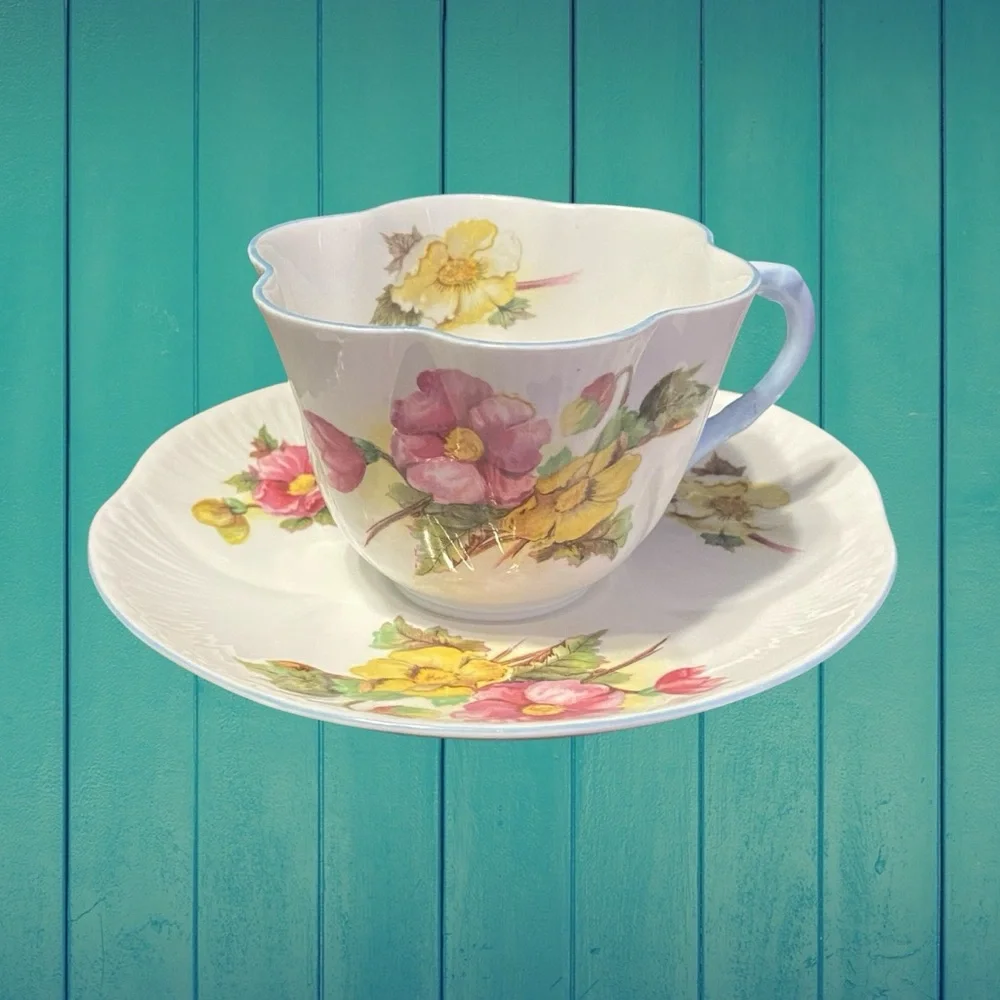 1950 Shelley Begonia Tea Cup Dainty Shape Cup and Saucer English Fine Bone China